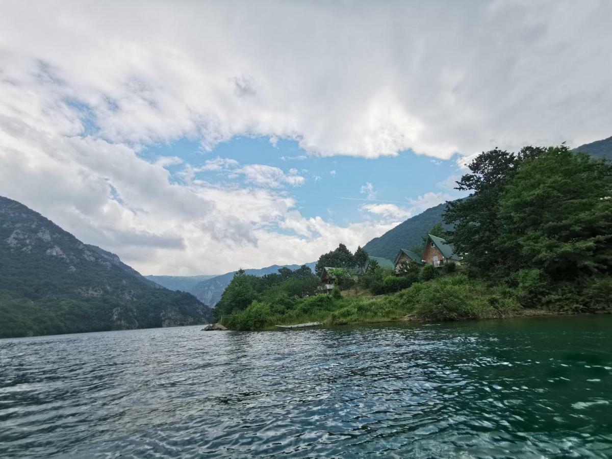 B&B Konak Plužine Eksteriør billede